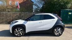 Toyota Aygo X 1.0 VVT-i Edge 5dr Auto Petrol Hatchback